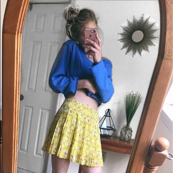 American Eagle Floral Pleated Skirt - Picture 2 of 7